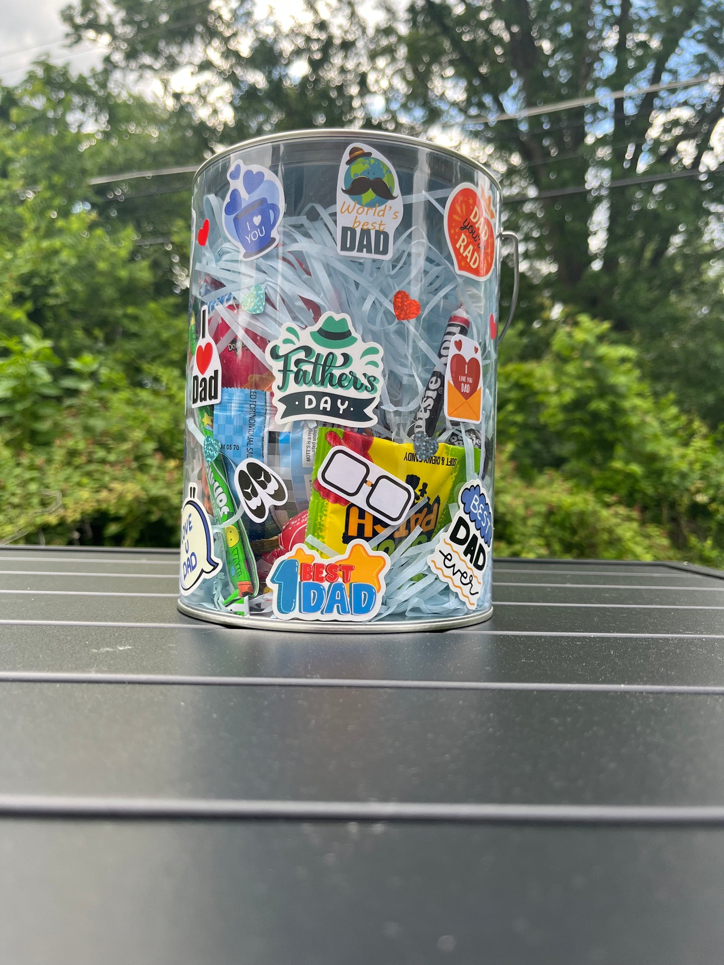 Bizzie Beezz Father‘s Day Nut-Free Gallon